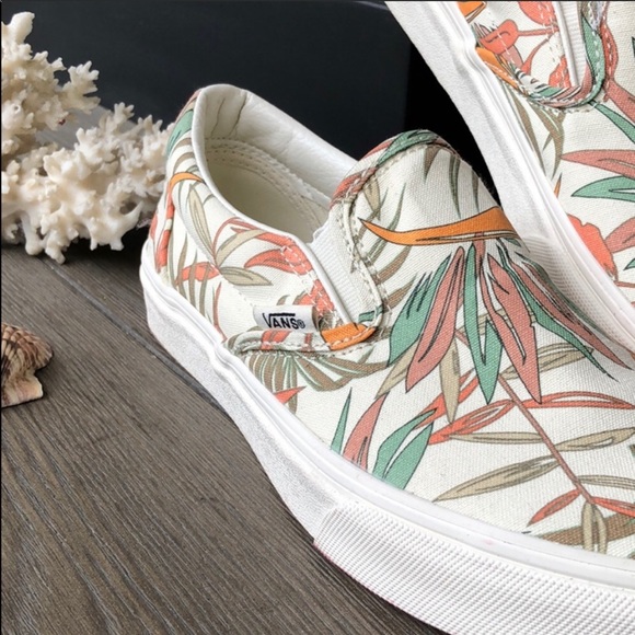Vans Shoes - 🍃VANS CALIFORNIA FLORAL🍃